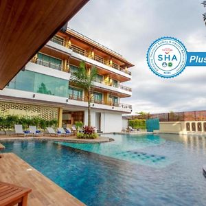 Aqua Resort Phuket SHA Hotel